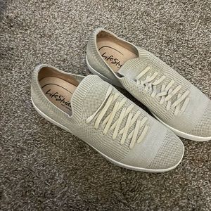 Lifestride sneakers